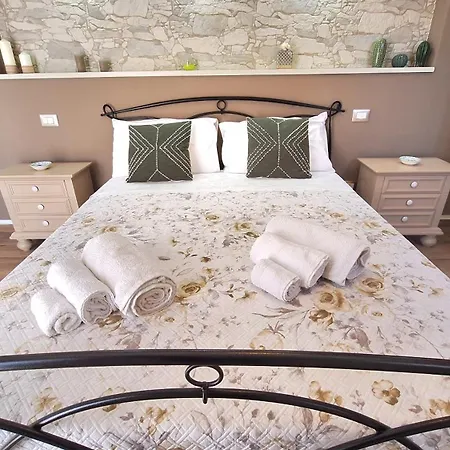 Lägenhet Citrus Giallo *